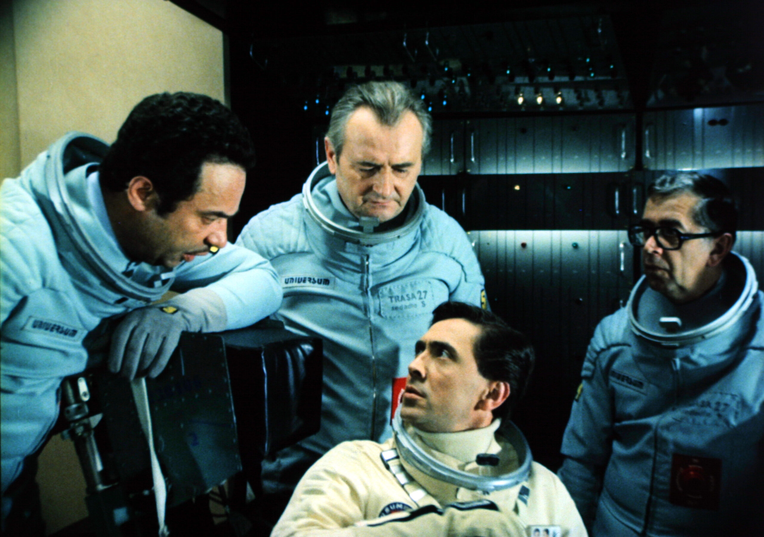 Zítra vstanu a opařím se čajem