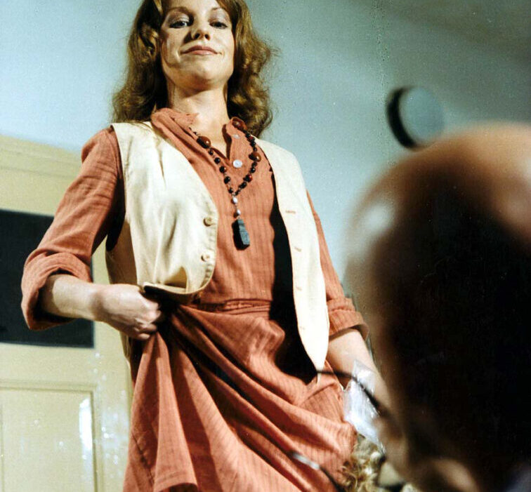 Jorga Kotrbová v komedii V podstatě jsme normální