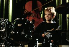 Thomas Brodie-Sangster ve filmu Láska nebeská (2003)