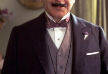 David Suchet jako legendární Hercule Poirot