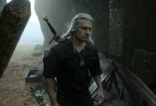 Henry Cavill jako Geralt z Rivie v seriálu Zaklínač.