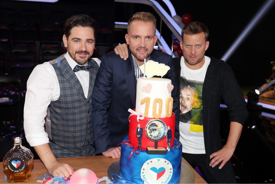 Hvězdy pořadu Máme rádi Česko, zleva: Vojtěch Kotek, Libor Bouček a Jakub Prachař.