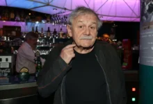 Karel Šíp je moderátorem, napsal ale také řadu písňových textů.