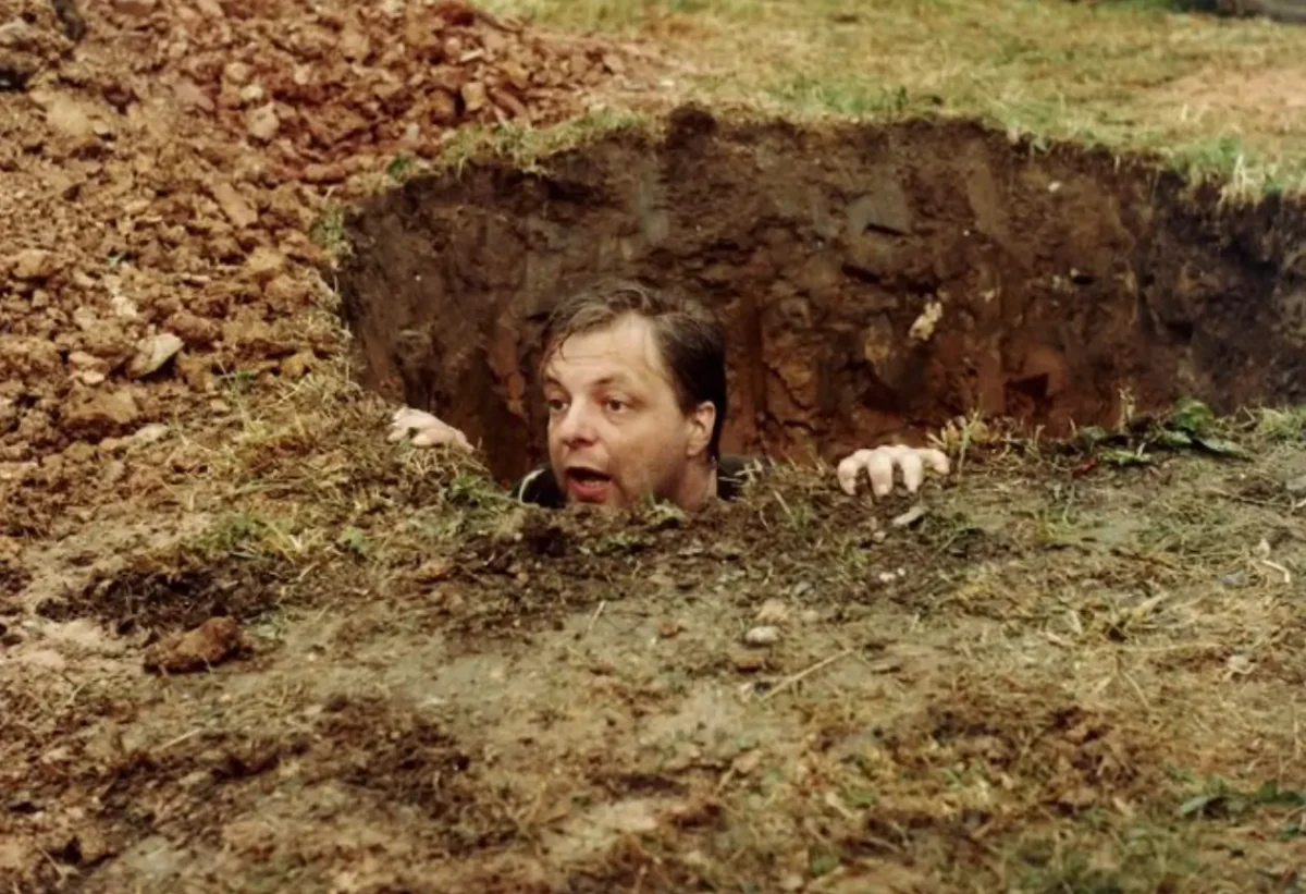 Milan Šteindler ve filmu Vrať se do hrobu!