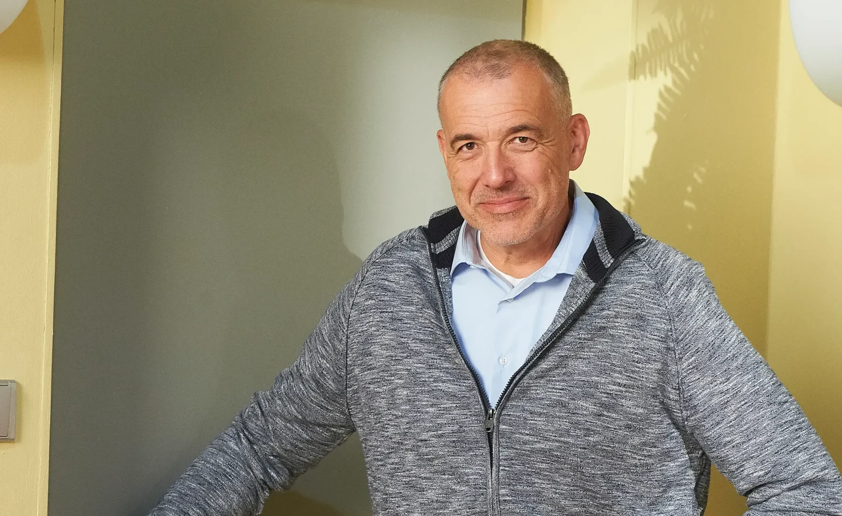 Televizn Kv z Poznej Postavy Ze Seri lu Ulice Podle Jedn Fotky Kdo 