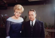 Angela Lansbury v seriálu To je vražda, napsala