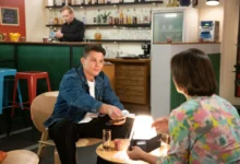 Sebastian Navrátil a Kristýna Hrušínská jako Vanda Voláková, Ulice