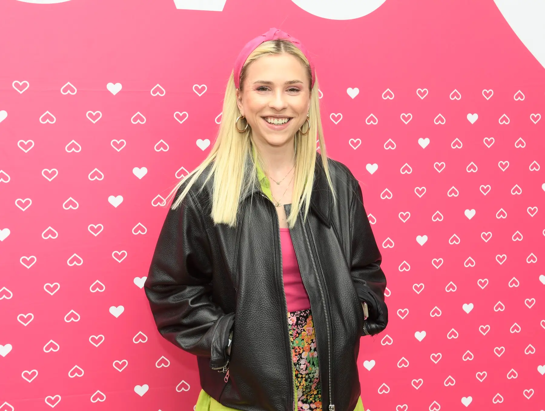 Jak Bydl Here ka Mariana Pracha ov Na Letn Si Vybudovala Hol i 