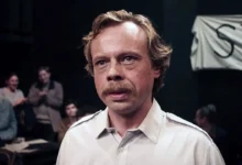 Herec Viktor Dvořák jako prezident v českém filmu Havel.