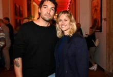 Emma Smetana a Jordan Jaj jako rodiče vyvolávají kontroverze.