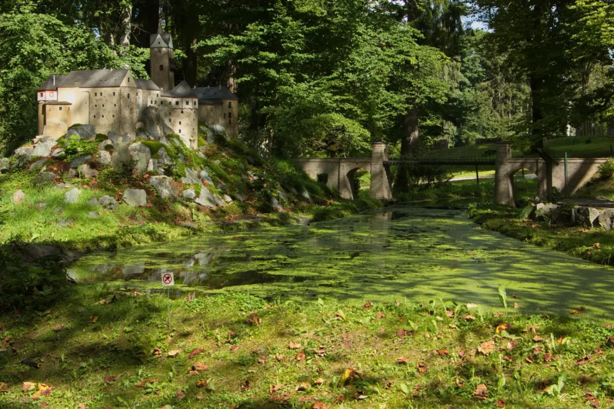 Park Boheminium v Mariánských Lázní.