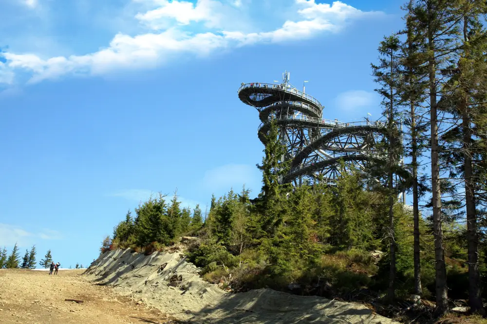 Stezka v oblacích v Dolní Moravě