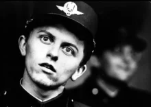 Václav Neckář ve filmu Ostře sledované vlaky.