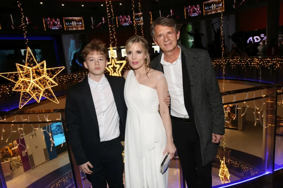 Jan Šťastný s manželkou Barborou a jejich společným synem Ondřejem