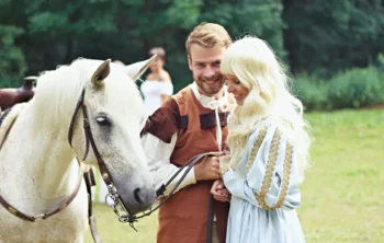 Princ a princezna s bílým koněm