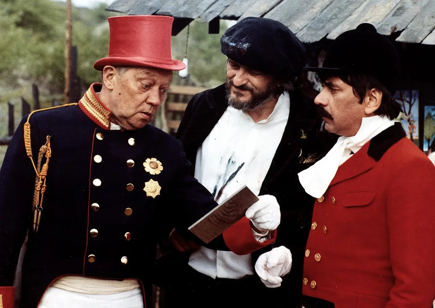 rudolf-hrusinsky-tri-veterani-tvguru | TVGURU.cz Nalevo Rudolf Hrušínský ve filmu Tři veteráni