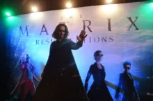 plakát k filmu Matrix Resurrections