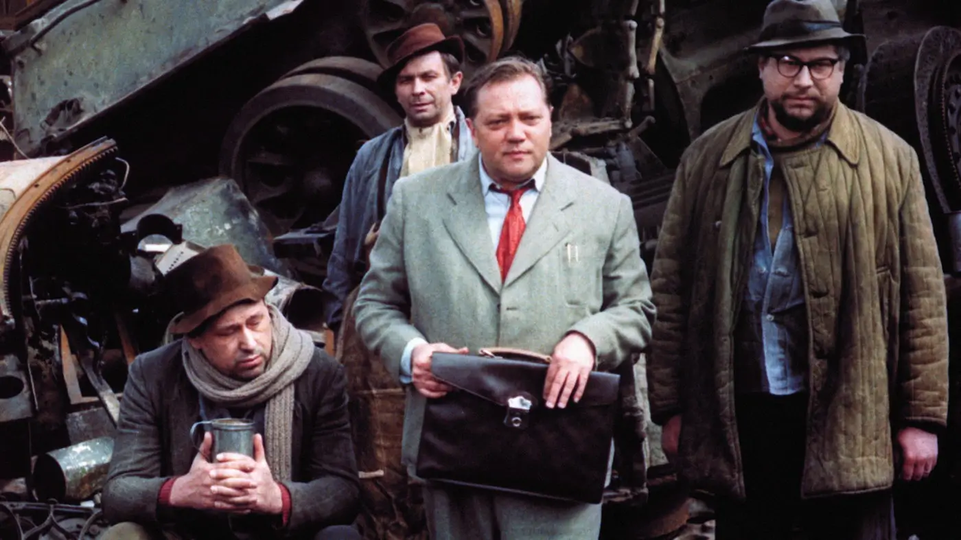 Rudolf Hrušínský s kolegy ve filmu Skřivánci na niti | TVGURU.cz Rudolf Hrušínský s kolegy ve filmu Skřivánci na niti