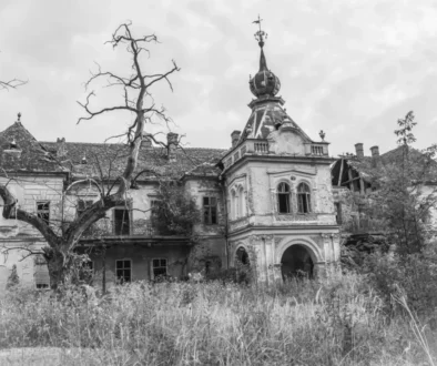 Strašidelný středověký zámeček