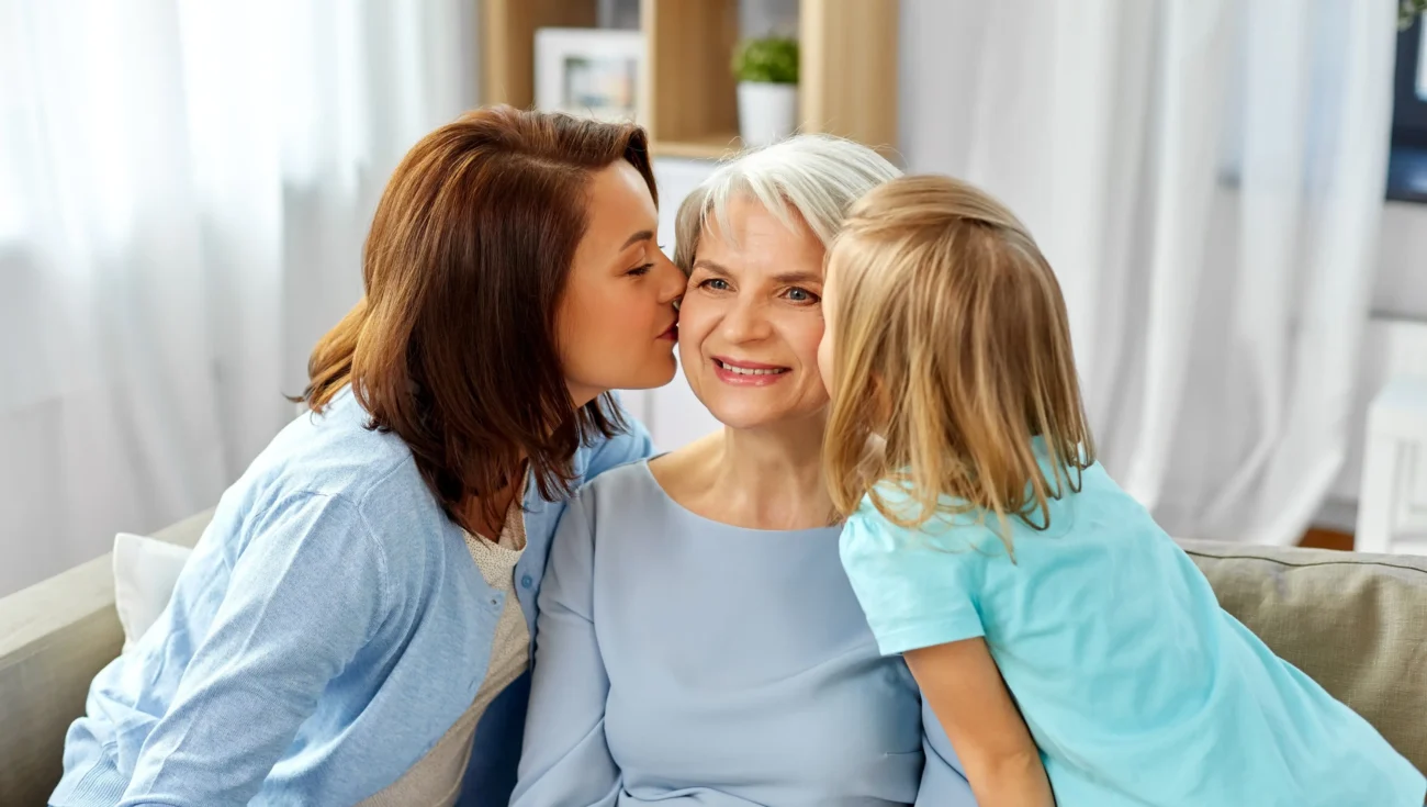 shutterstock_1414573541 1 | TVGURU.cz 3 generace.