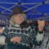 Oldřich Kaiser v pražských Řeporyjích hraje na housle