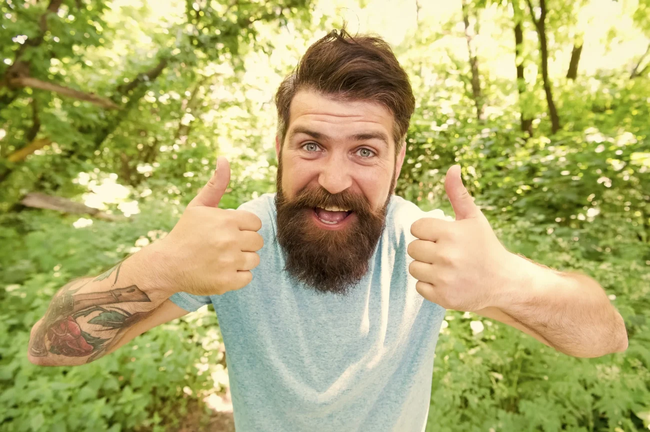 shutterstock_1603177003 1 | TVGURU.cz Šťastný muž.