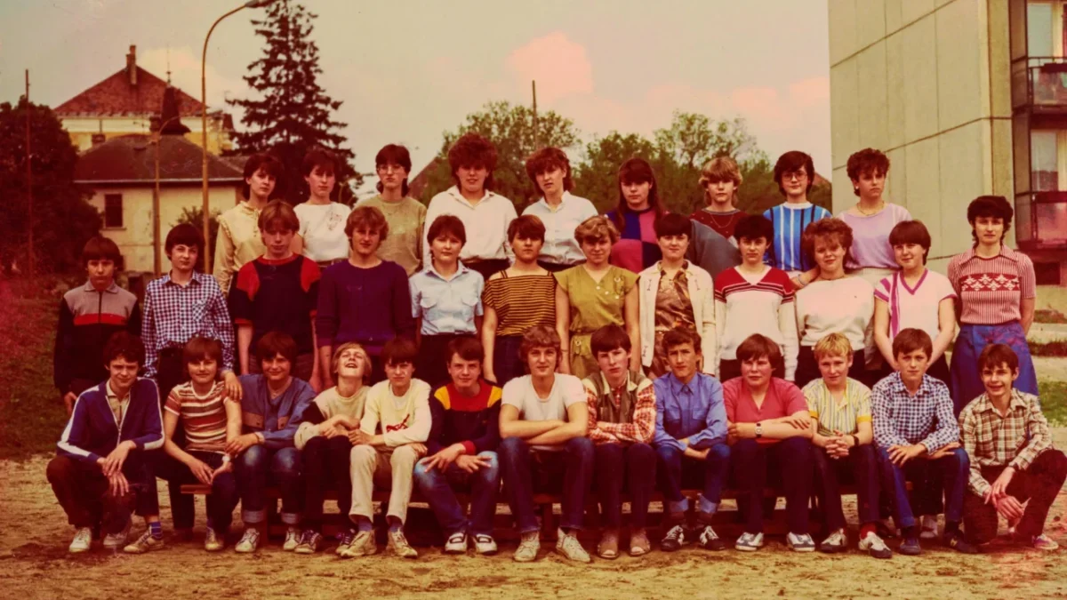 školní foto ze socialismu