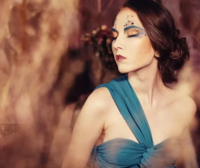 Femme fatale.