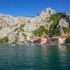 Zátoka pobřežního města Omiš
