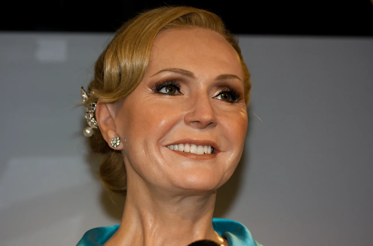 shutterstock_626311856 | TVGURU.cz Vosková figurína Heleny Vondráčkové.