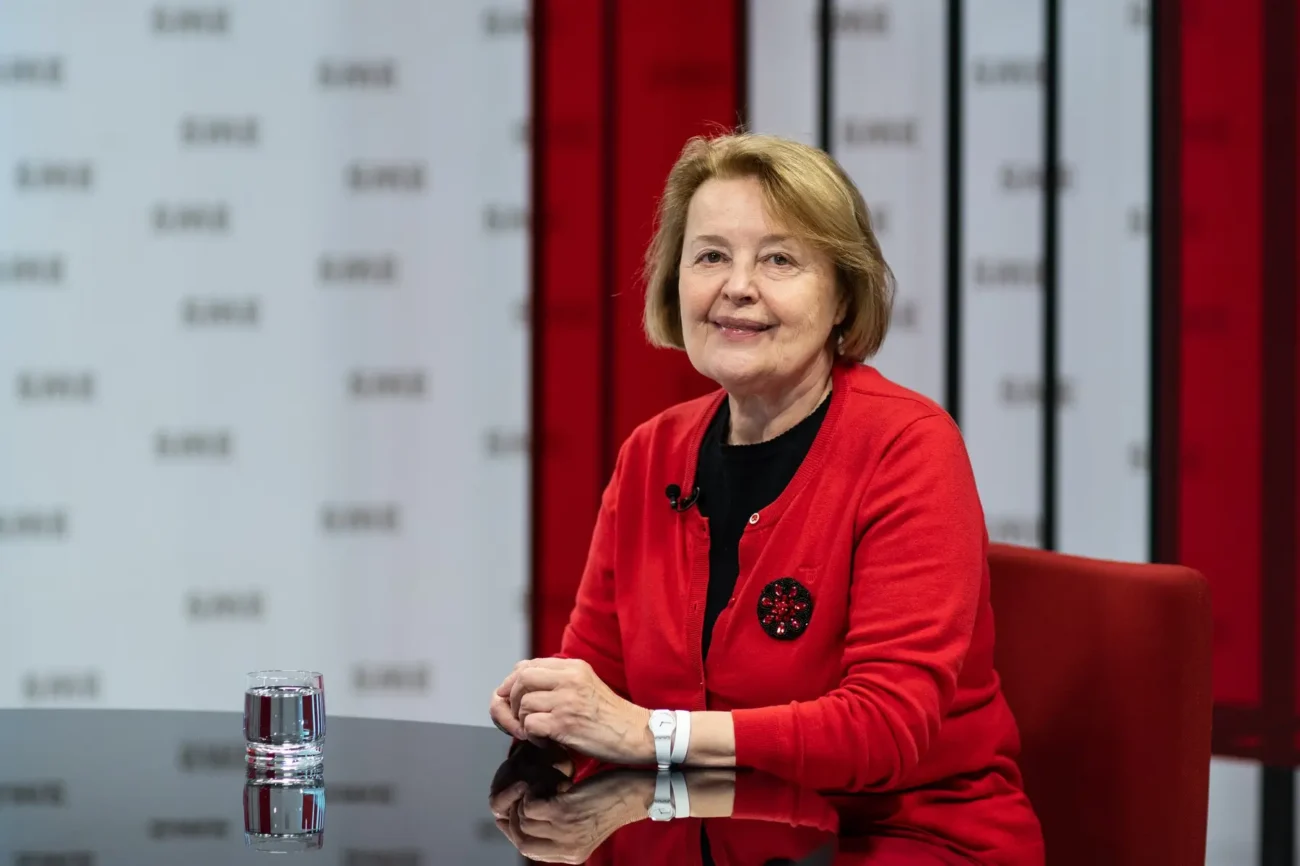 profimedia-0759013396 | TVGURU.cz Magda Vášáryová při rozhovoru.
