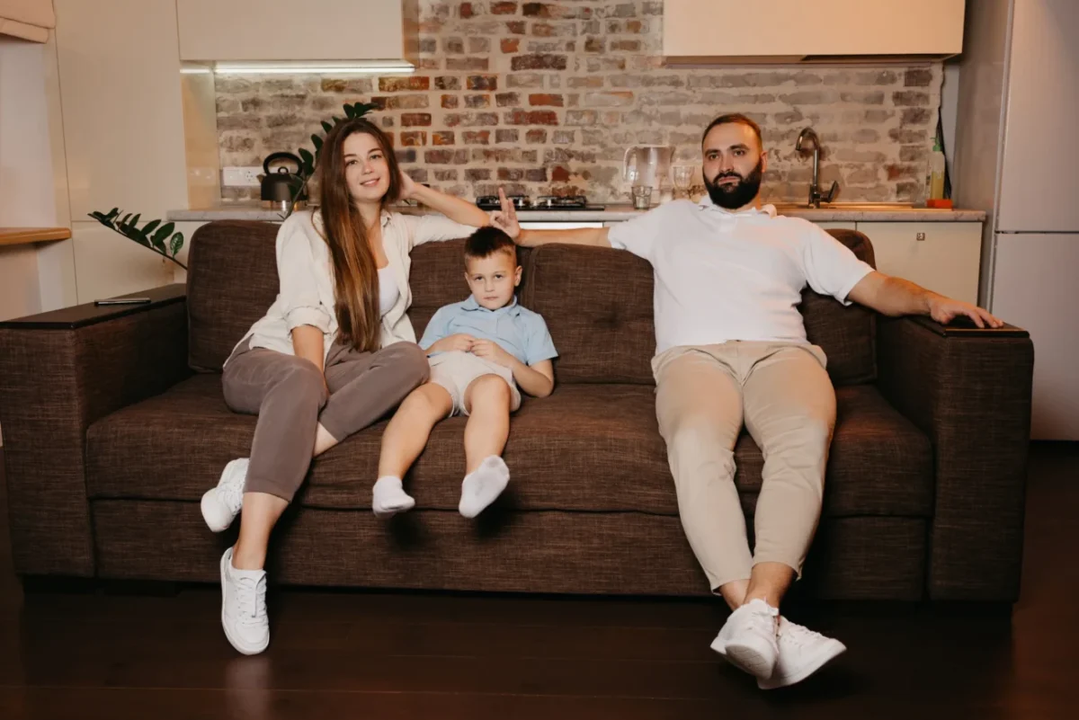 shutterstock_1894383112-2