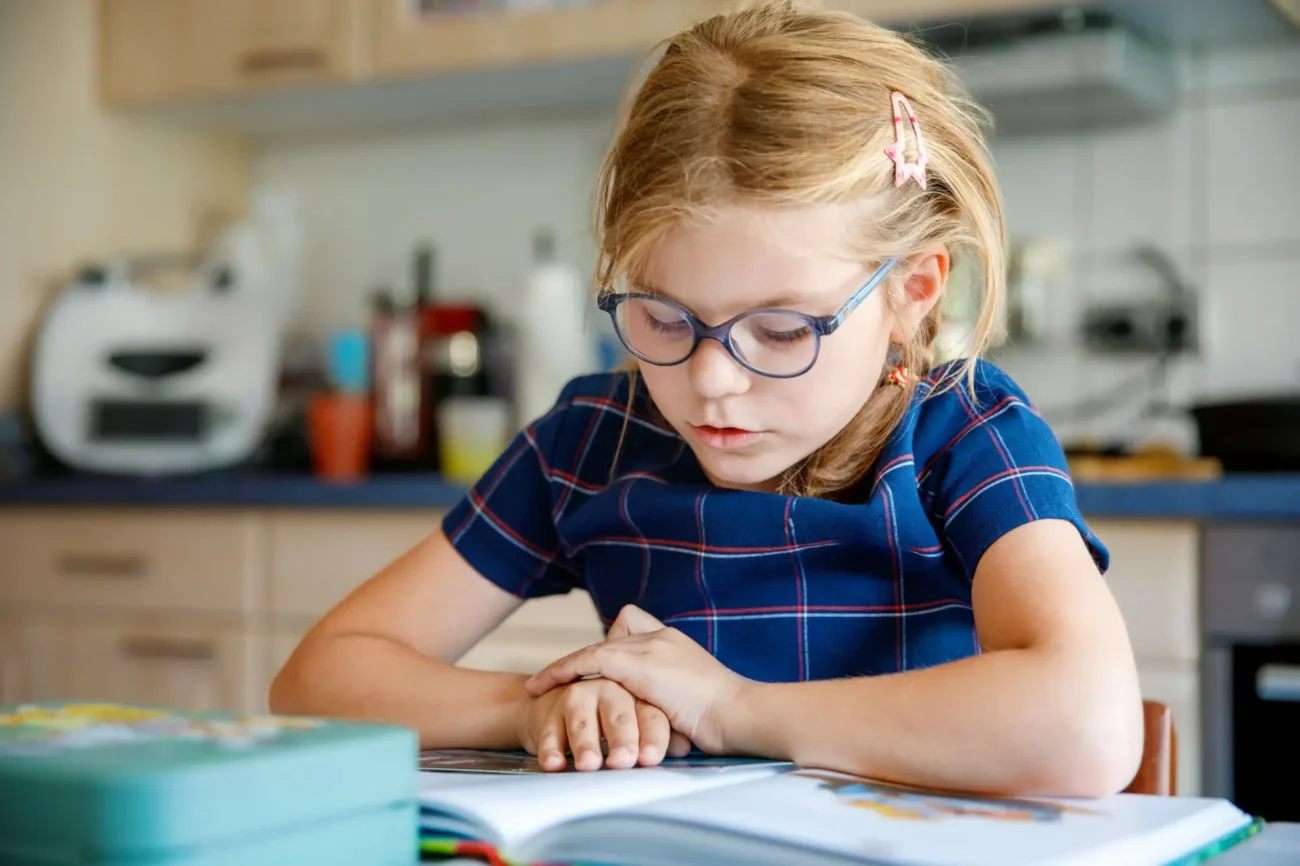 dite-ve-skole-tvguru | TVGURU.cz Ty nejlepší děti zvládají tento příklad bez problémů