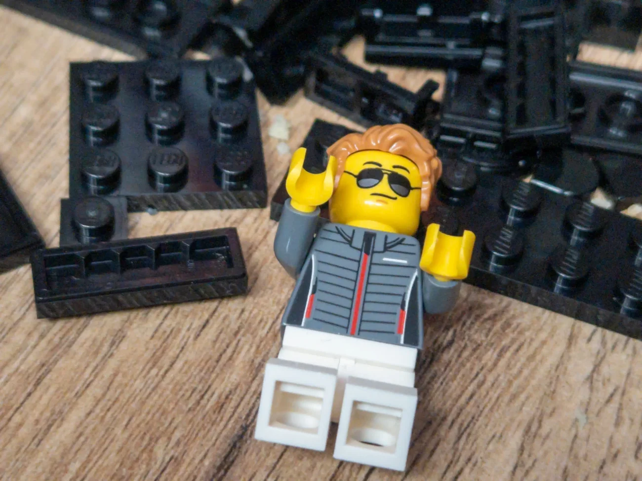 shutterstock_2564796471-2 | TVGURU.cz LEGO postavička.