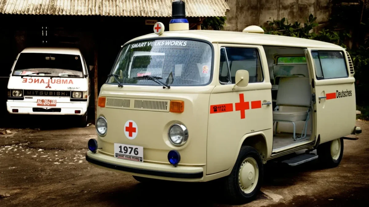 Stará socialistická sanitka