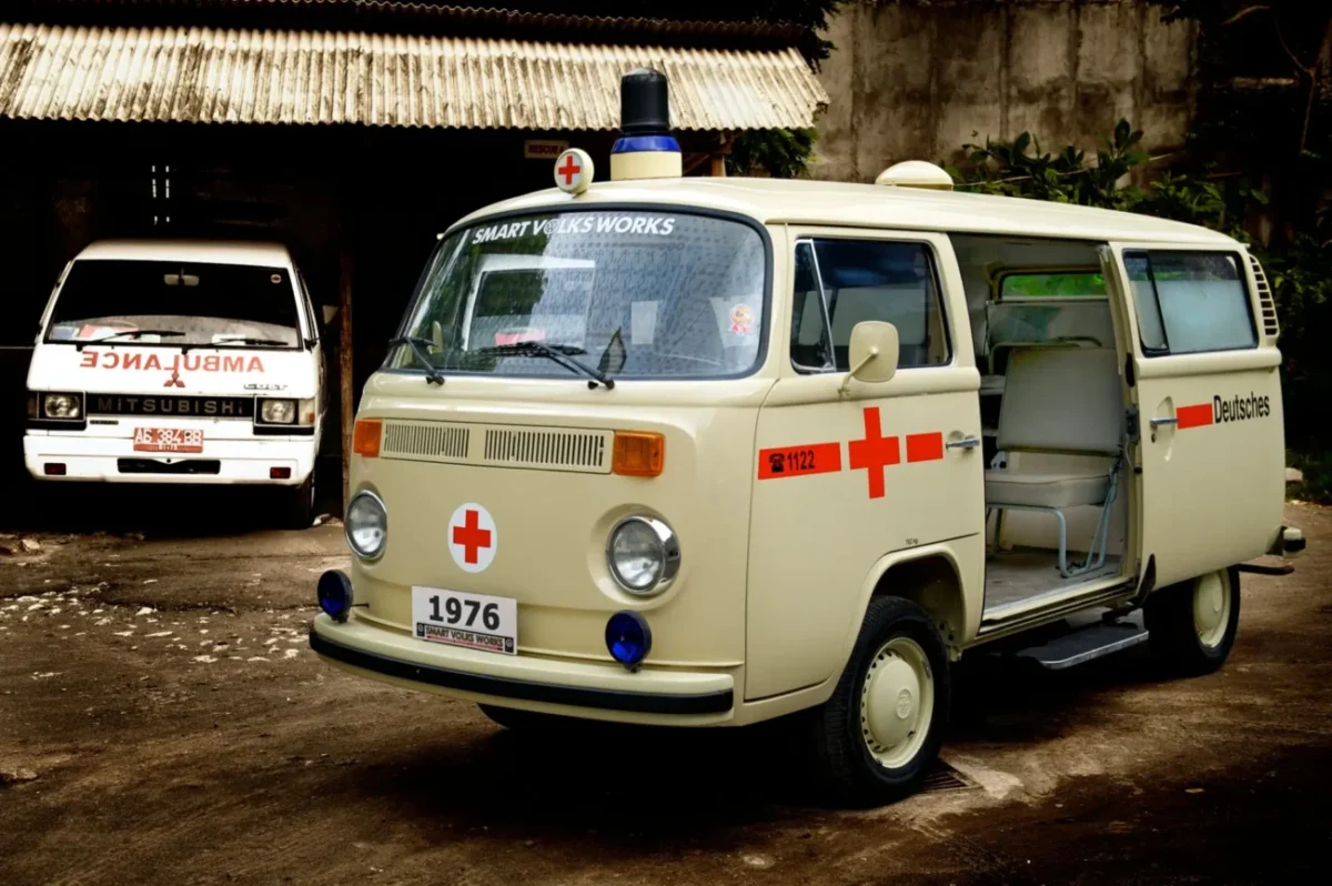 Stará socialistická sanitka