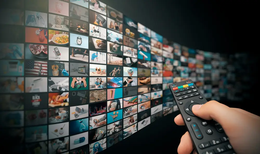 tv-programy-tvguru | TVGURU.cz Češi mají v současnosti na výběr z nespočtu televizních kanálů