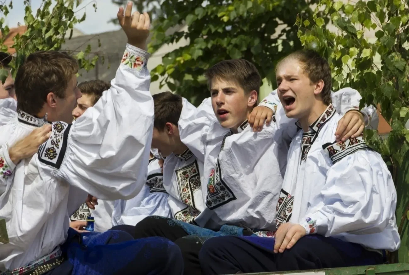 Zastaralé výrazy jsou obsaženy v lidových písních Shutterstock | TVGURU.cz lidové písně