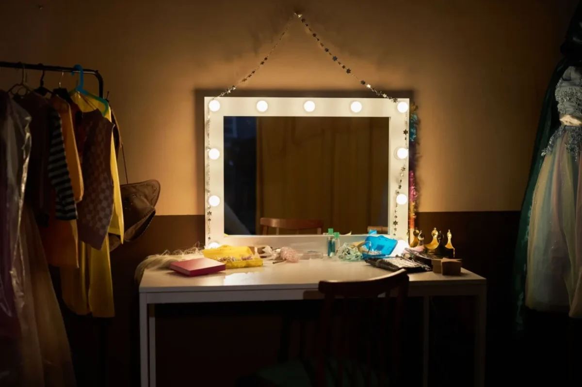 Ilustrativní obrázek maskérny