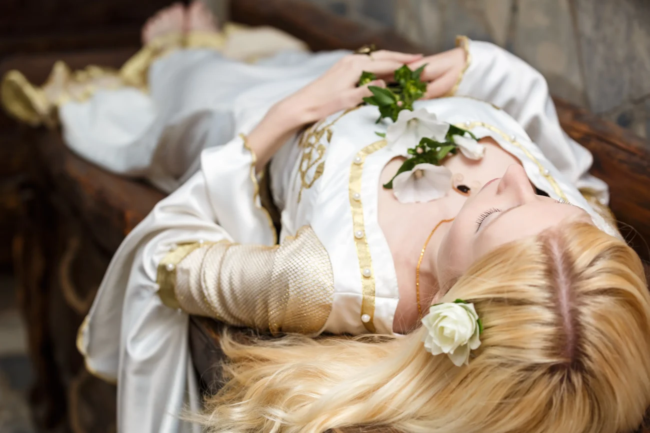 shutterstock_404375479 1 | TVGURU.cz Zakletá princezna.