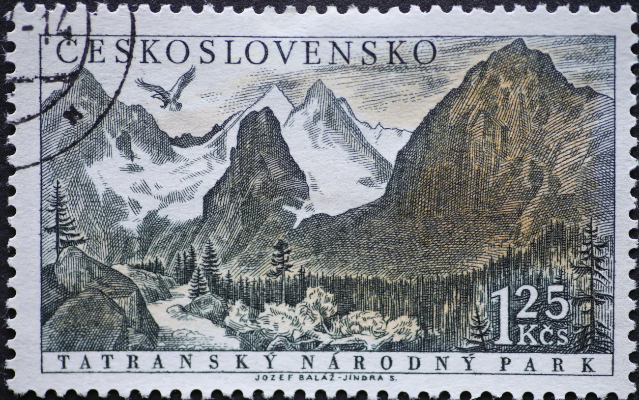 shutterstock_2062916954-min | TVGURU.cz československá poštovní známka