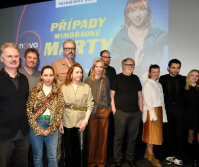 herci ze seriálu Připady mimořádné Marty na premiéře