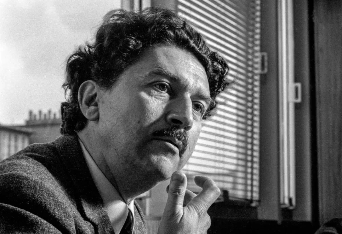 Režisér Alain Robbe-Grillet.