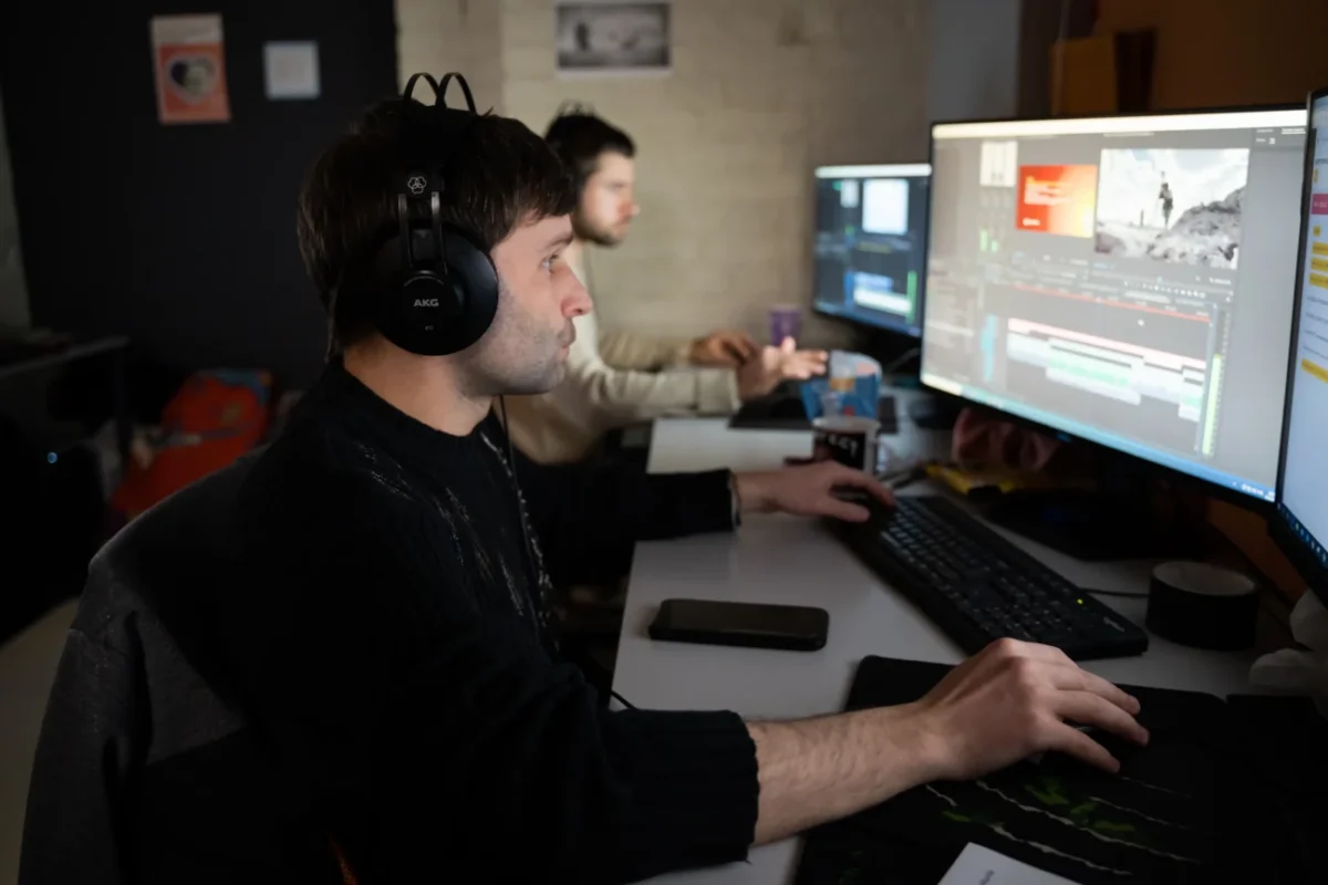 shutterstock_2165917943-2