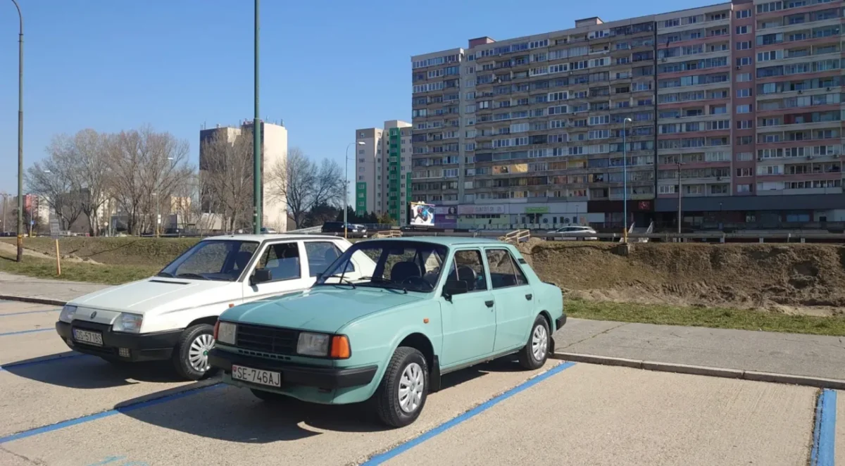 Škoda auto staré retro