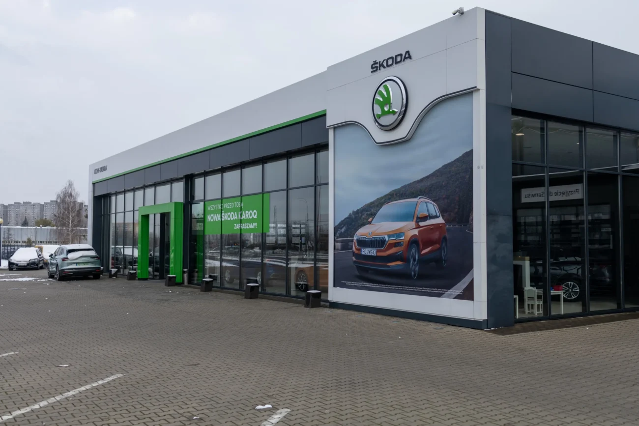 shutterstock_2228629637-2 | TVGURU.cz Škoda prodejna.