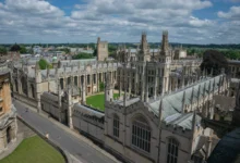 Oxfordská univerzita.