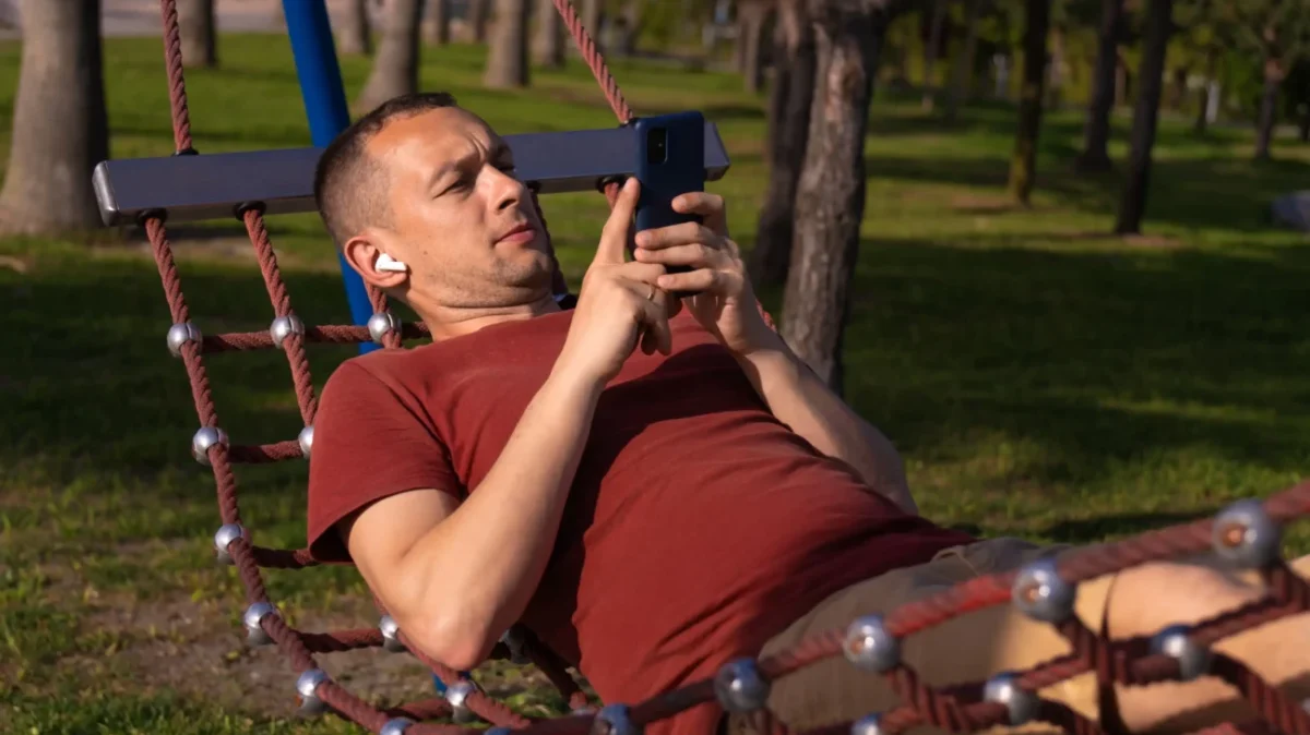 shutterstock_2534192981-2