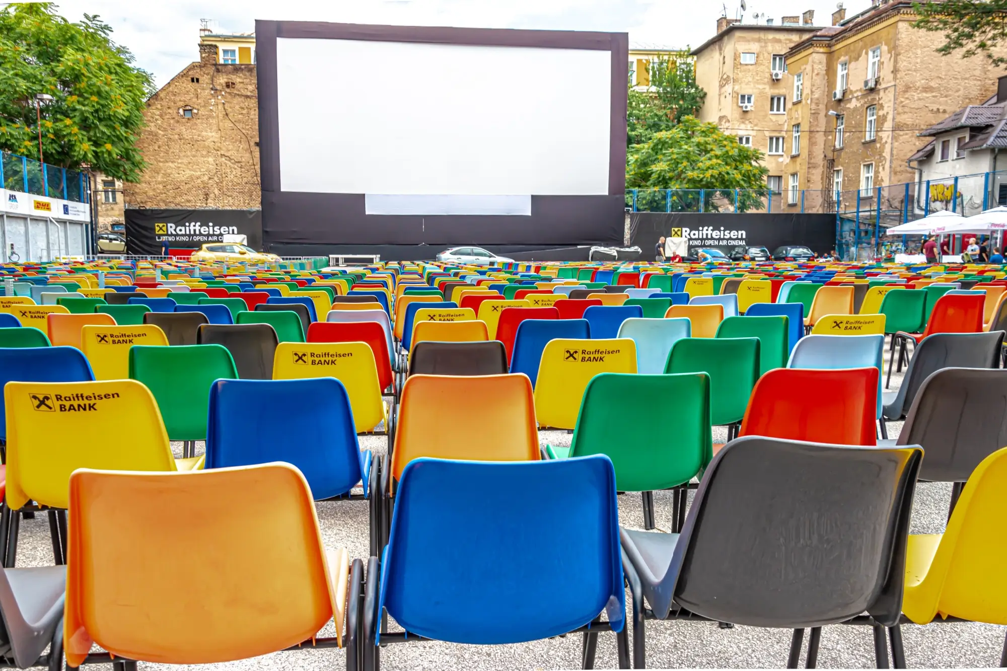 Shutterstock_2382118207 | TVGURU.cz letní kino