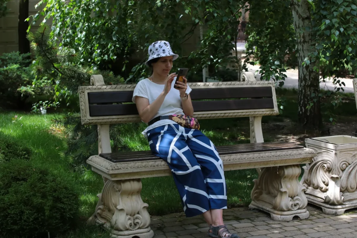 shutterstock_2235372103-2